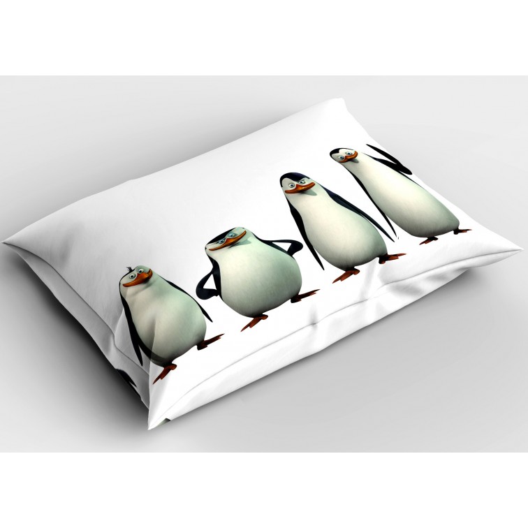 Perna deco Pinguinii din Madagascar - Penguins of Madagascar Perna deco Pinguinii din Madagascar - Penguins of Madagascar